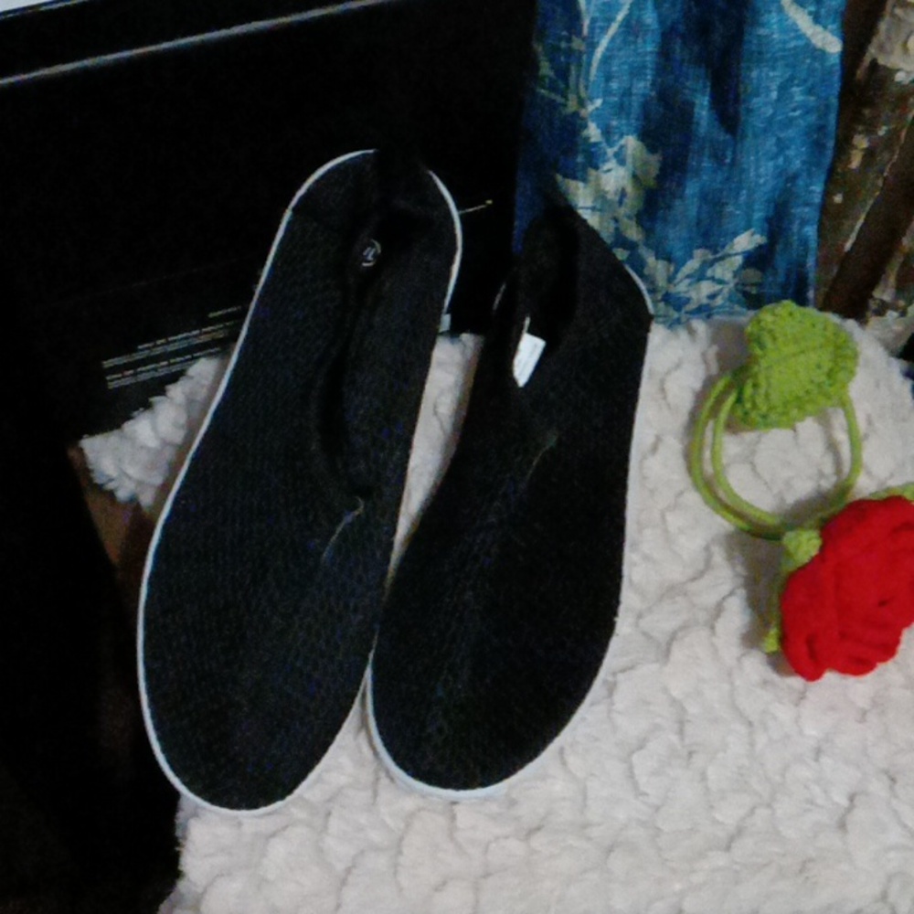 NWT Boys Skimmer shoe